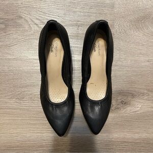 clarks shondrah rae pumps kitten heel shoes 6